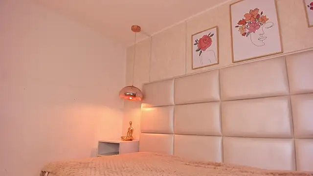 Aily Yozuko online show from 09.09.25