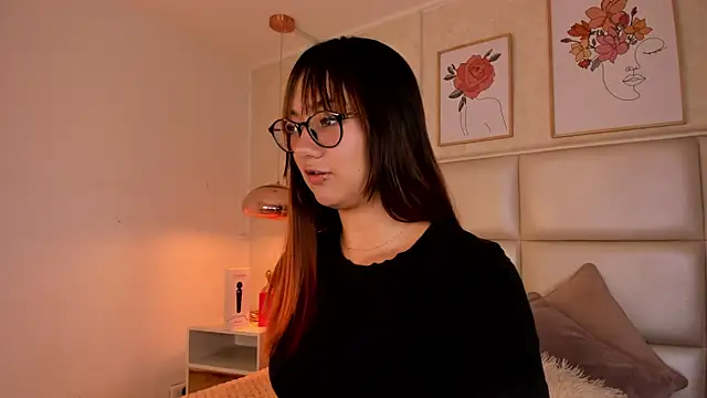 Aily Yozuko online show from 09.16.25