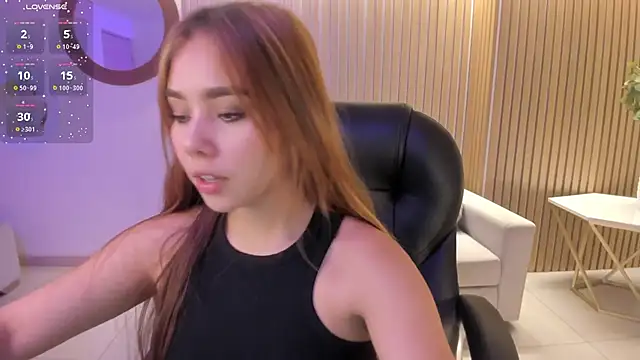 CarolineGraceX online show from 12.17.24