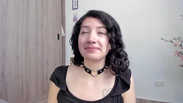 Snapshot of Tanya_WorldBondage chatting on 12.09.24 Tanya WorldBondage online show from 12.09.24