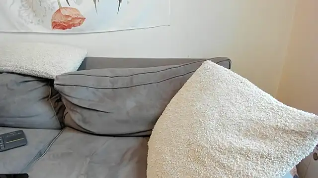 luxgray online show from 02.20.25