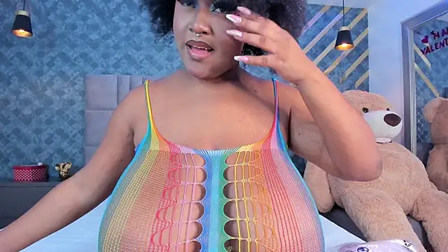 NiiaMoore online show from 02.28.25