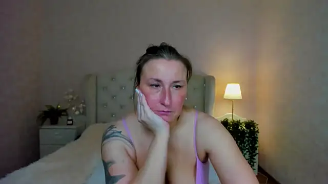 HotLiss online show from 03.26.26