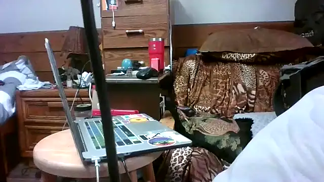 Snapshot of tongueispowerr6d9 chatting on 01.06.25 tongueispowerr6d9 online show from 01.06.25