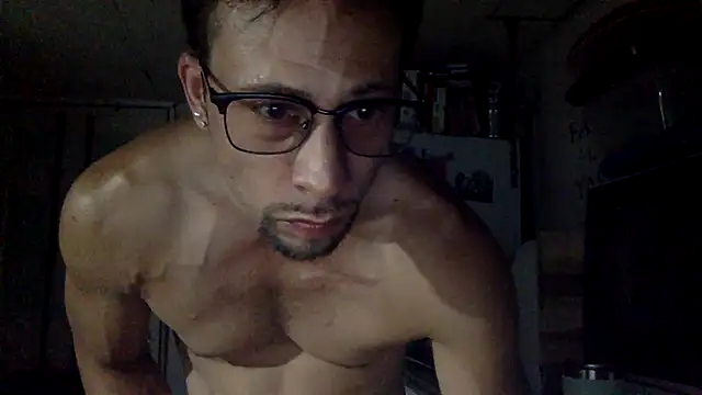 Snapshot of tongueispowerr6d9 chatting on 10.11.25 tongueispowerr6d9 online show from 10.11.25