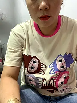 Baby-bigtits online show from 11.05.25