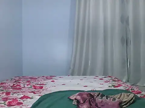 sandra sauvage online show from 09.13.25