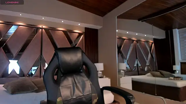 IsabellaaJoness online show from 01.14.26