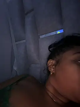 NaiomyLanes online show from 03.12.26