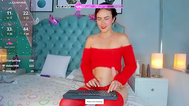 Snapshot of emmy_lander chatting on 02.05.25 emmy lander online show from 02.05.25