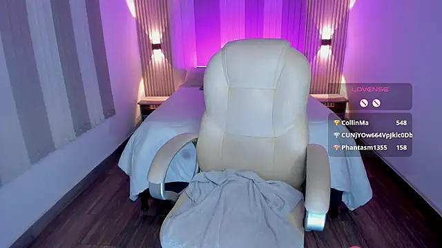 Anna parkker  online show from 02.06.25