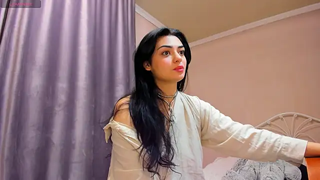  cleopattra  online show from 12.06.24