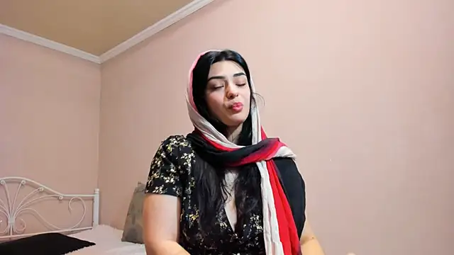  cleopattra  online show from 12.27.24