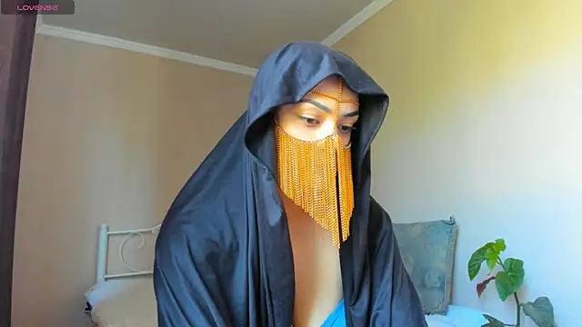  cleopattra  online show from 09.27.25