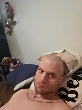 GeneralXMillyX online show from 01.03.25