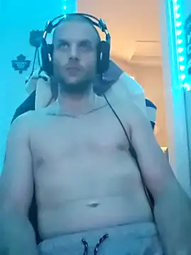 GeneralXMillyX online show from 01.12.25