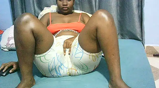 Snapshot of horny_tasha chatting on 03.16.25 horny tasha online show from 03.16.25
