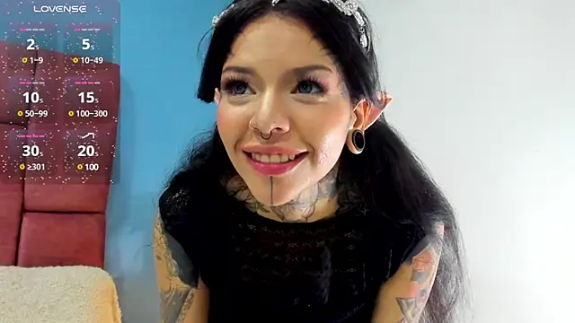 NinaInk online show from 02.11.25