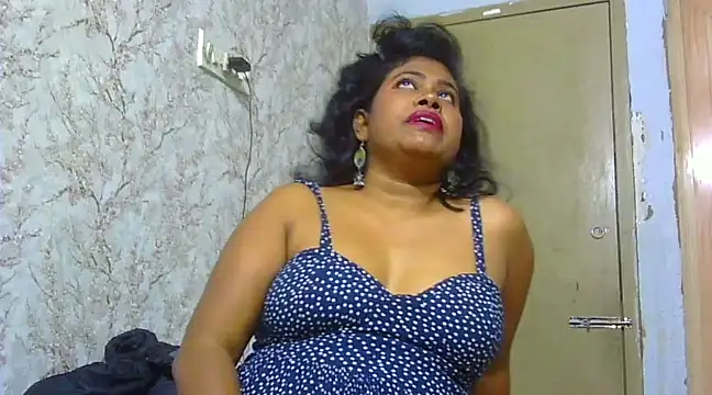 sexy roma online show from 01.14.25