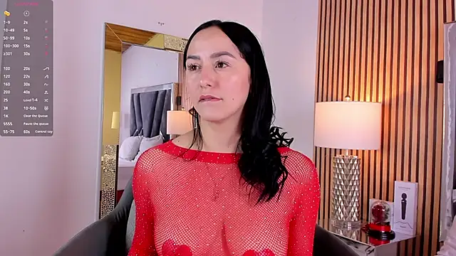 hazel ross tcw online show from 01.31.25