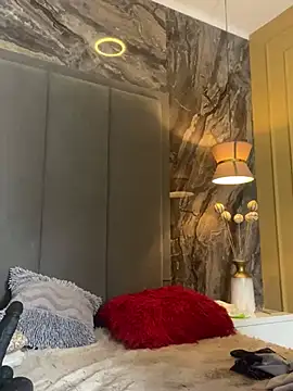 ElaEndez  online show from 12.04.24