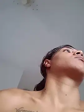 Snapshot of Indiazinhax chatting on 12.14.24 Indiazinhax online show from 12.14.24