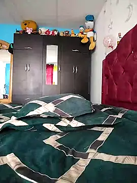 evelyn prince1 online show from 12.16.24