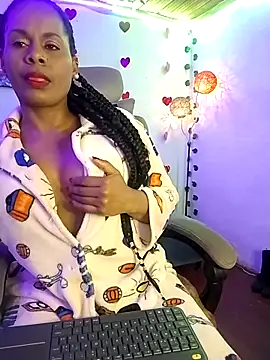 Camille rose  online show from 02.26.25