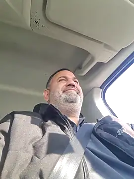 Snapshot of your_man85 chatting on 02.04.26 your man85 online show from 02.04.26