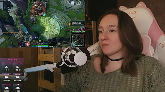 MoonlishSiren online show from 03.15.26