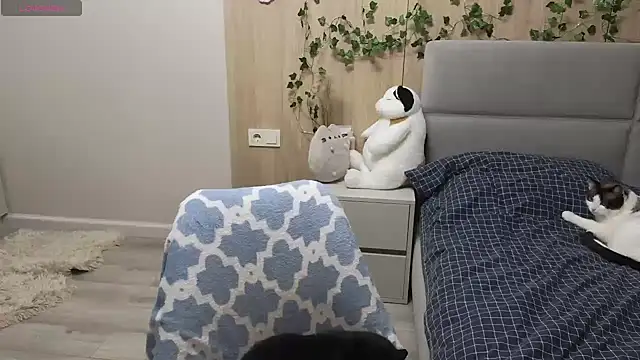 HermioneHHH online show from 03.18.25