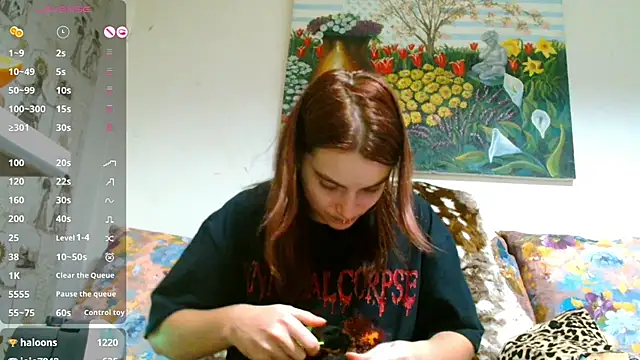 Sophie Bell online show from 03.06.25