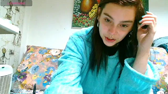 Sophie Bell online show from 03.09.25