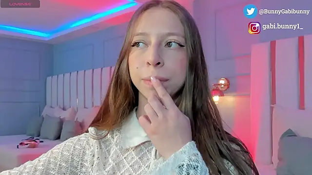 gabi bunny online show from 02.16.26