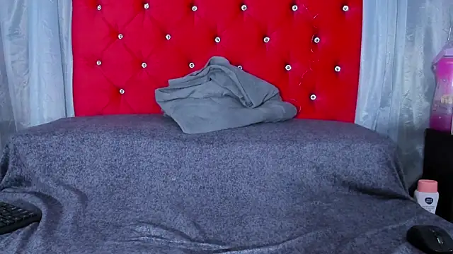 Cumming Tiffani online show from 03.13.25