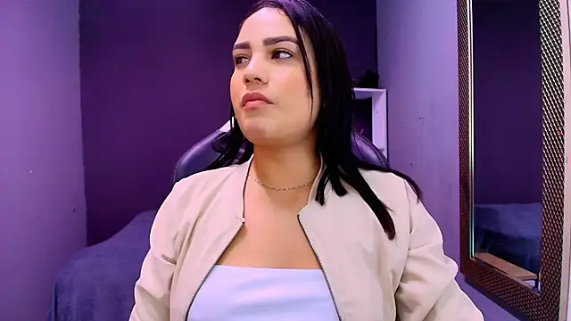 Cumming Tiffani online show from 10.11.25