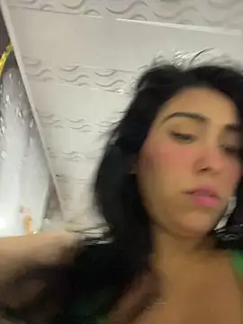 emma  cute   online show from 10.20.25