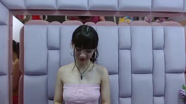 Aurora 18 online show from 02.01.25