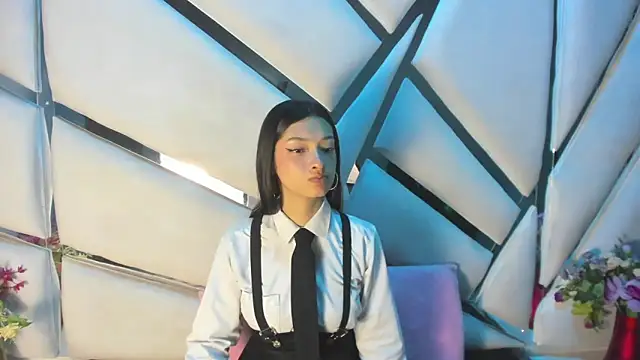 Aurora 18 online show from 02.21.26