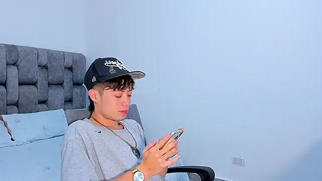 Snapshot of MarcusCollinss_ chatting on 12.05.24 MarcusCollinss online show from 12.05.24