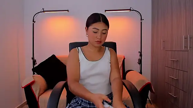 cloy baby   online show from 09.23.25