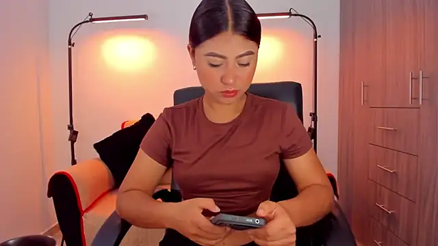 cloy baby   online show from 12.05.25