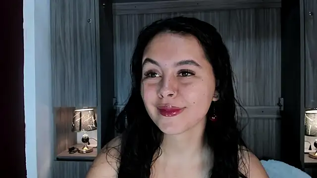 Snapshot of valerymeyerr chatting on 04.22.26 valerymeyerr online show from 04.22.26