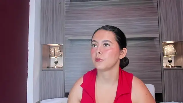 Snapshot of valerymeyerr chatting on 04.24.26 valerymeyerr online show from 04.24.26