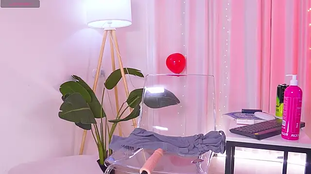 Snapshot of Sexydoll112 chatting on 02.07.26 Sexydoll112 online show from 02.07.26