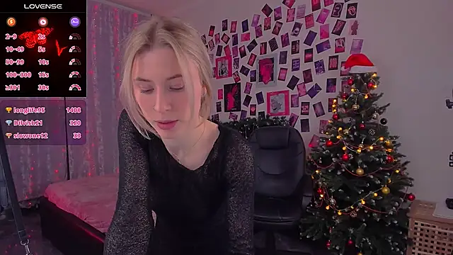 MaraCooperrr online show from 12.17.24