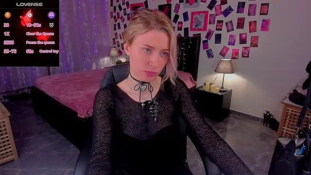 MaraCooperrr online show from 01.26.25