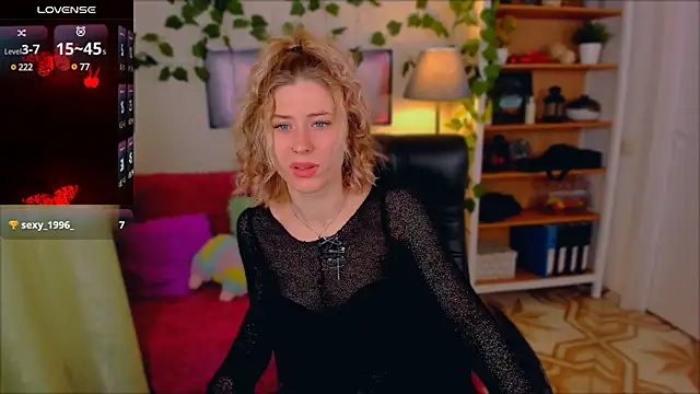 MaraCooperrr online show from 03.20.25