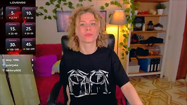 MaraCooperrr online show from 03.20.25