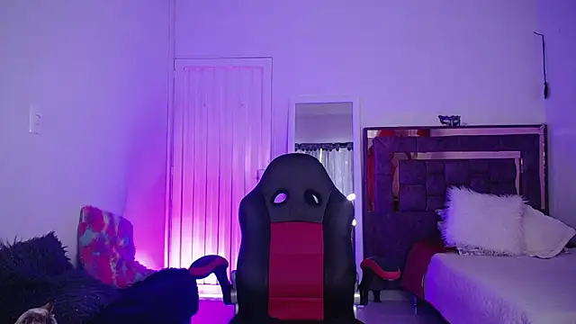 alejandrafitt online show from 10.21.25